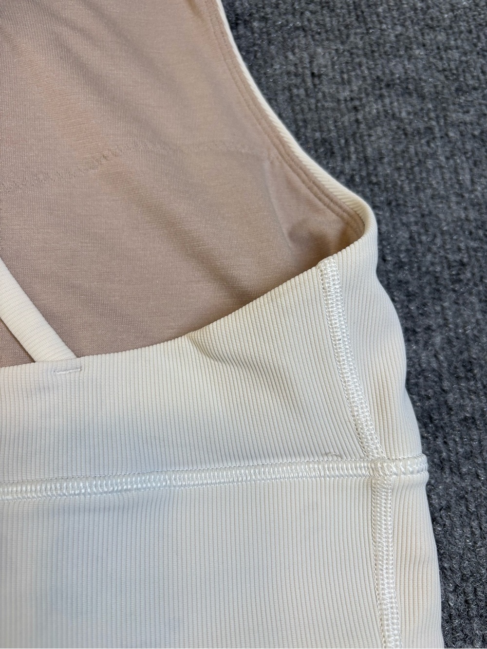 Lululemon Energy High Neck Longline Ribbed Bra White Size 4 6 GUC - Picture 7 of 9